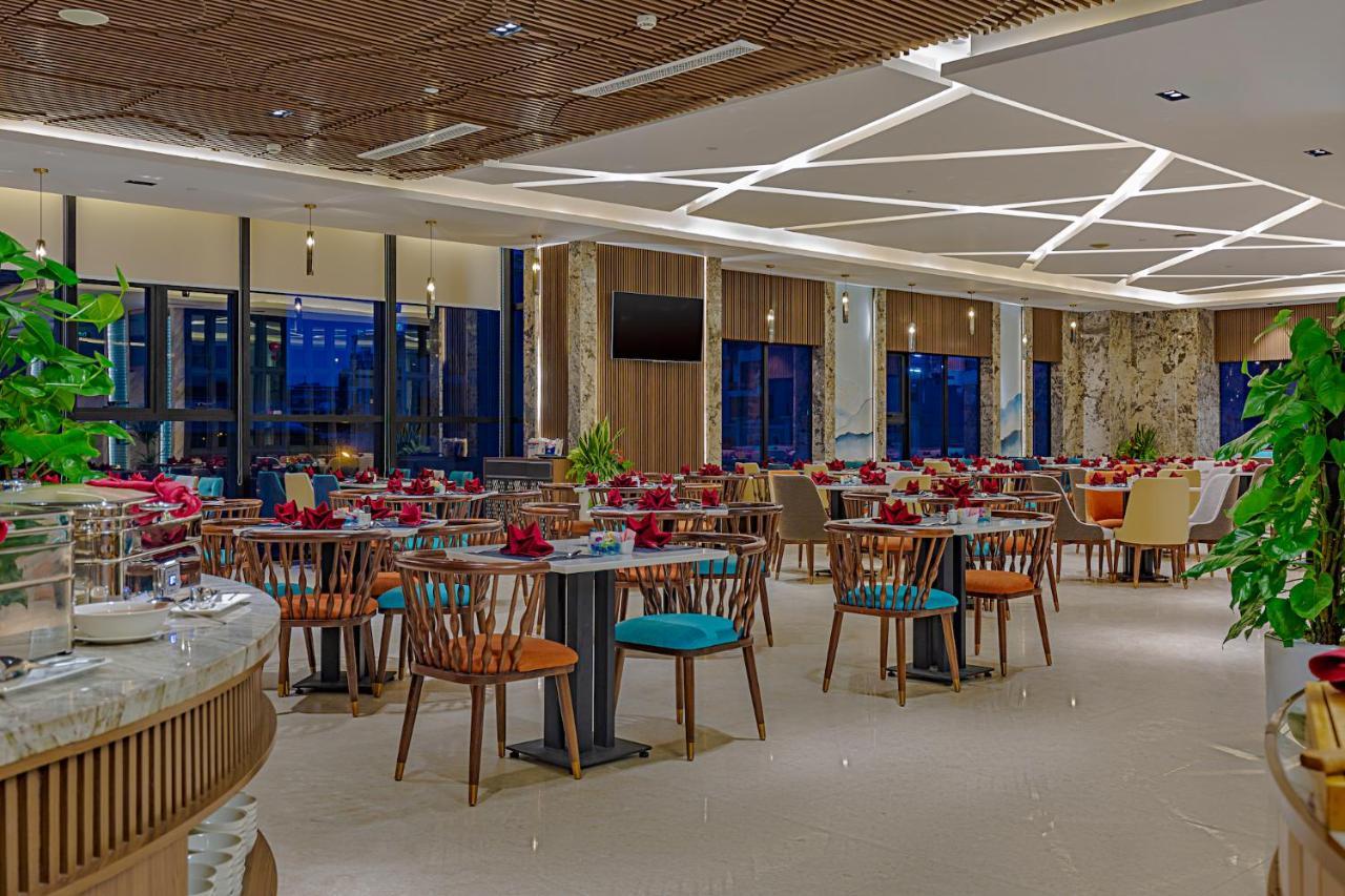 Peninsula Hotel Danang Kültér fotó