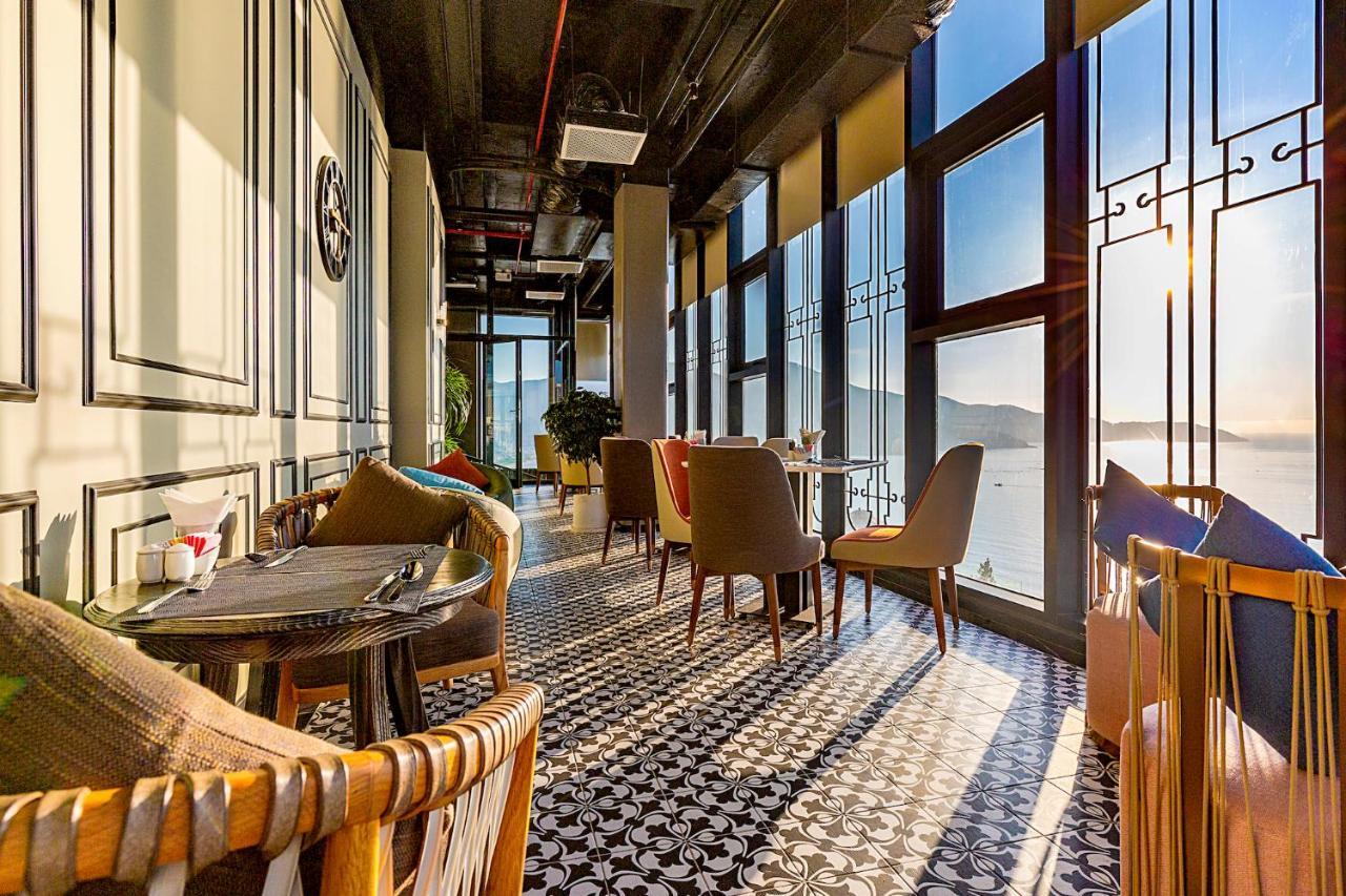 Peninsula Hotel Danang Kültér fotó